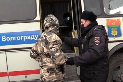 В Волгограде оштрафовали 24 мигранта, 4 готовят к выдворению из страны - volg.mk.ru - Дзержинск - Волгоград - район Красноармейский, Волгоград