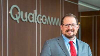 Глава Qualcomm рассчитывает на спад дефицита полупроводников в следующем году - bin.ua - Украина