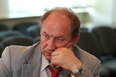 Валерий Рашкин - Сергей Обухов - Рашкина допросят по делу о лосе в понедельник после обеда - mk.ru - Россия - Саратовская обл.