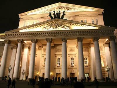 Москвичи ночами стоят за билетами на «Щелкунчик» в Большом, спекулянты предлагают сходить на спектакль за 90 тыс. рублей - rosbalt.ru - Москва