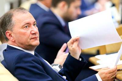 Дмитрий Белик - В Госдуме назвали старой пластинкой слова о вторжении России на Украину - lenta.ru - Россия - Украина