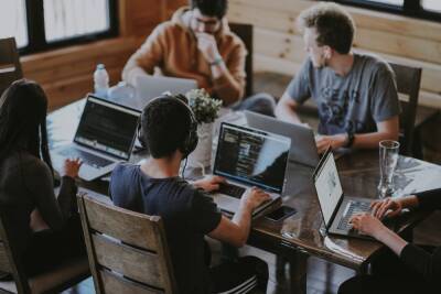 Опитування: Найкращі ІТ-роботодавці 2021 року — Intellias, Andersen, Terrasoft та Codemotion - itc.ua - Украина