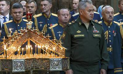 Сергей Шойгу - Против Сергея Шойгу потребовали возбудить дело из-за оскорбительных фресок в храме Вооруженных сил РФ - og.ru - Россия - Московская обл. - Новосибирск - Алабино