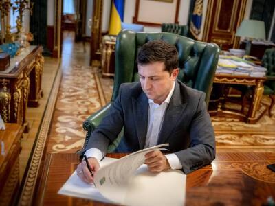 Владимир Зеленский - Создание Фонда будущих поколений и четыре способа распорядиться деньгами. Что предлагают законопроекты Зеленского об экономическом паспорте - gordonua.com - Украина