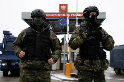 ЕСПЧ запретил высылать мигрантов на польской территории обратно в Белоруссию - lenta.ru - Белоруссия - Польша - Варшава