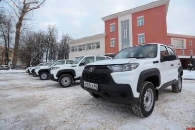 Пять автомобилей вручили главам псковских сельских поселений - mk-pskov.ru - Псков