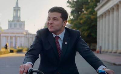Владимир Зеленский - Сергей Михеев - Политолог Михеев заявил, что Зеленский стал заложником контрпродуктивной модели поведения - inforeactor.ru - Украина - Киев