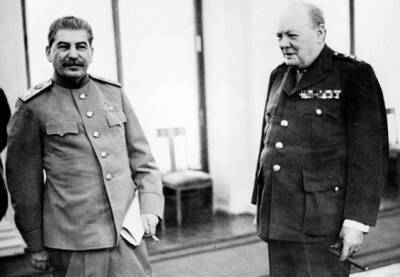 Уинстон Черчилль - Почему Сталин отказался от помощи войск союзников в битве за Кавказ - Русская семерка - russian7.ru - США - Англия - Сталинград
