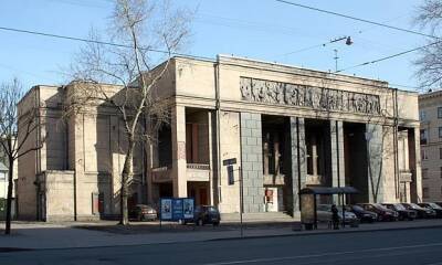 Сергей Собянин - Депутат написала письмо Собянину с просьбой спасти кинотеатр «Москва» в Петербурге - znak.com - Москва - Санкт-Петербург