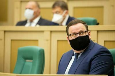 Антон Котяков - Ежемесячную господдержку получает каждый четвертый ребенок в России, заявили в Минтруде - pnp.ru - Россия