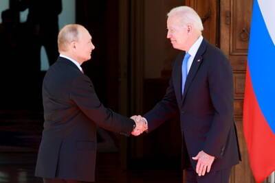 Владимир Путин - Дмитрий Песков - Джо Байден - В Кремле оценили возможность разговора Путина с Байденом «на эмоциях» - lenta.ru - Россия - США