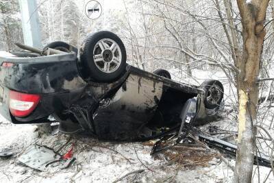 В Курганской области два водителя пострадали при опрокидывании автомобилей - kikonline.ru - Россия - Курганская обл. - Шадринск