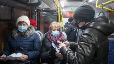 Дмитрий Песков - Песков назвал рабочим процессом разные мнения регионов по QR-кодам - iz.ru - Россия - Израиль