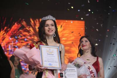 Победительницей шоу-программы талантов «Мисс Принеманье-2021» в городе Березовка стала Полина Пивоварчик - grodnonews.by - Белоруссия