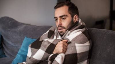Лев Авербах - Ад для сердечников и астматиков: как холод в квартире влияет на здоровье - 5-tv.ru