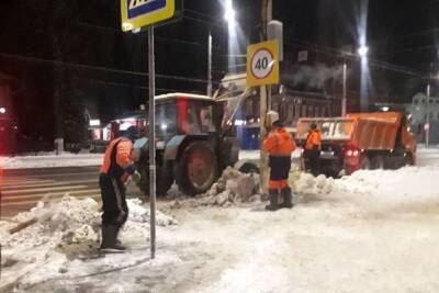 Иваново занесло: за последнюю ночь с улиц города вывезли 270 кубометров снега - mkivanovo.ru - Иваново