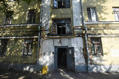 В Москве нашли самые дешевые квартиры в обреченных домах - lenta.ru - Москва