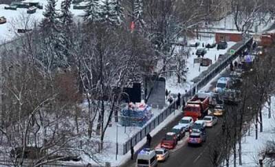 Сергей Собянин - В Москве мужчина устроил стрельбу в МФЦ, погибли два человека - news.megatyumen.ru - Москва