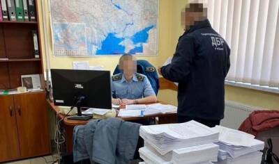 Черкасские таможенники нанесли 20 млн ущерба государству, — ГБР - hubs.ua - Украина - Черкассы - Черкассы