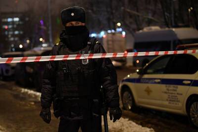 Источник опроверг наличие взрывчатки у задержанного за стрельбу в МФЦ Москвы - lenta.ru - Москва