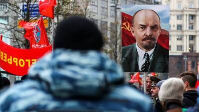 Владимир Путин - "Медуза" рассказала о кампании Кремля против КПРФ - svoboda.org - Россия