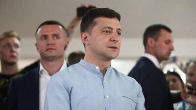 Владимир Зеленский - Алексей Данилов - Зеленский ввел санкции против кандидатов на выборах в ГД РФ в Крыму - iz.ru - Россия - Украина - Киев - Крым - Израиль