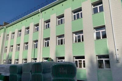 Осипов потребовал достроить возводимую уже 14 лет школу в Баляге до апреля 2022-го - chita.ru