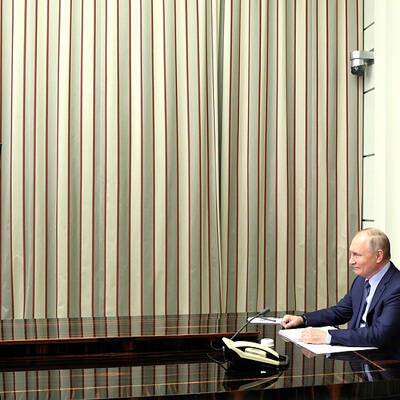 Владимир Путин - Юрий Ушаков - Джо Байден - Путин предложил Байдену отменить ограничения работы диппредставительств - radiomayak.ru - Россия - США