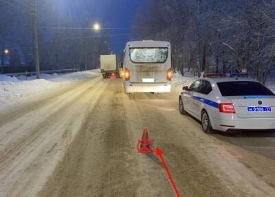 Поездка в автобусе закончилась для сыктывкарки переломом - bnkomi.ru - респ. Коми - Сыктывкар