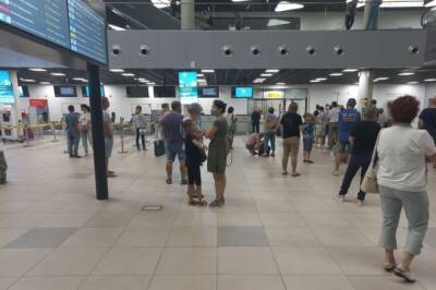 Авиакомпанию привлекли к ответственности за задержку рейса в Хабаровске - hab.aif.ru - Россия - респ. Саха - Хабаровск - Южно-Сахалинск