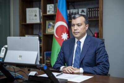 В Азербайджане впервые вышедшие на рынок труда сталкиваются с трудностями при поиске работы по специальности - министр - trend.az - Азербайджан