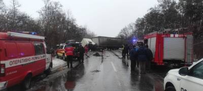 Более 10 жертв. Детали смертельного ДТП с маршруткой под Черниговом - narodna-pravda.ua - Украина - Луцк