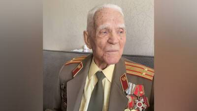 Росгвардия поздравила ветерана службы и фронтовика с 96-летием - mir24.tv - Австрия - Украина - Челябинская обл. - Германия - Венгрия - Польша - Ивановская обл. - Югославия