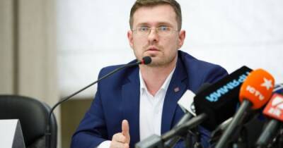 Игорь Кузин - Виктор Ляшко - В Украине приняли решение о бустерной COVID-прививке для некоторых категорий граждан - dsnews.ua - Украина
