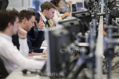 Защитные акции толкают европейский STOXX 600 вверх в третий день ралли - smartmoney.one - Франция - Paris - Reuters
