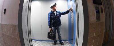 Надежный перевозчик: депутаты Крюкова вместе с жителями проверят работу новых лифтов - runews24.ru - Зеленоград