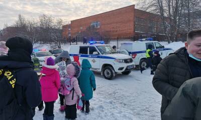 В Петрозаводске эвакуировали школу - gubdaily.ru - Петрозаводск