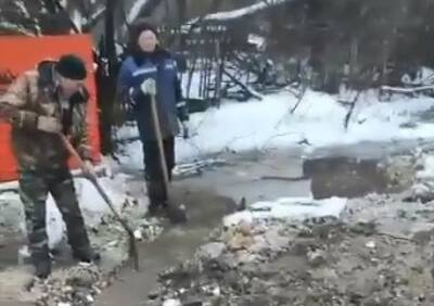 На месте потопа у строящейся школы в Кальном прорыли траншею - ya62.ru - Рязань