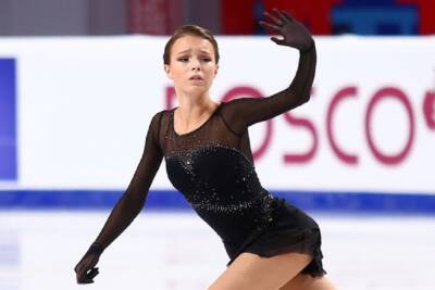 Анна Щербакова - Российский тренер проанализировал ошибки Щербаковой - sport.ru - Россия