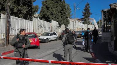 Иерусалим: 14-летняя палестинка напала с ножом на прохожую женщину - unn.com.ua - Украина - Киев - Израиль - Иерусалим - Восточный Иерусалим - Иерусалим