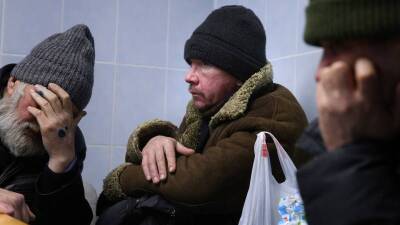 Жители Петербурга призвали Беглова решить проблему бездомных в парадных - inforeactor.ru - Петербурга - р-н. Московский