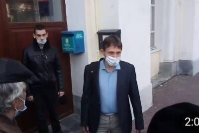 В Ейске сняли полномочия с депутата от «Яблока» Александра Коровайного - kuban.mk.ru - Краснодарский край - Ейск