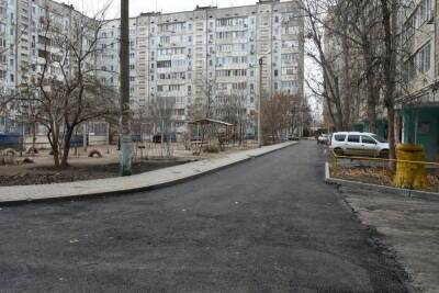 В Астрахани во дворах пяти многоэтажек продолжается капитальный ремонт. - ast.mk.ru - Астрахань