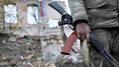 Минобороны Азербайджана сообщило о гибели военного на границе с Арменией - iz.ru - Армения - Израиль - Азербайджан - район Кяльбаджарский