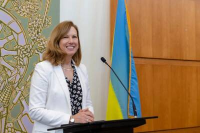 Кристина Квин - США анонсировали санкции против коррупционеров из Украины - ru.slovoidilo.ua - США - Украина