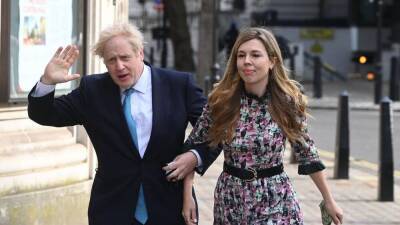 Борис Джонсон - Англия - Кэрри Саймондс - Британский премьер-министр Борис Джонсон стал отцом в седьмой раз - skuke.net - Англия