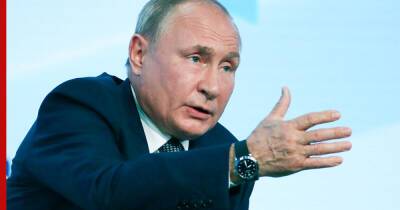 Владимир Путин - Павел Гусев - Путин заявил о необходимости обсуждения закона о СМИ-иноагентах - profile.ru - Москва - Россия