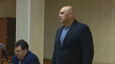В Воронеже осуждённый за взятки на 9 лет врач добился отмены штрафа в 6 млн - vestivrn.ru - Воронеж