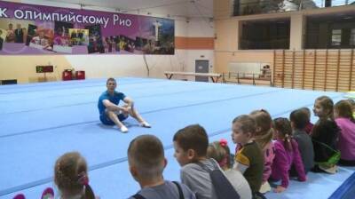 Денис Аблязин - Юные пензенцы встретились с гимнастом Денисом Аблязиным - penzainform.ru