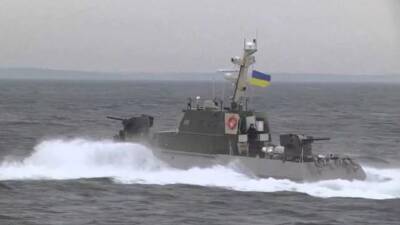 ФСБ: корабль ВМС Украины создает угрозу безопасности мореплавания в Керченском проливе - newdaynews.ru - Россия - Украина - Керчь - Мариуполь